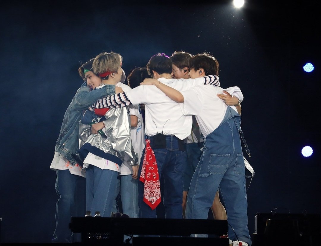 <a href="/BBMAs/">Billboard Music Awards</a> <a href="/BTS_twt/">방탄소년단</a> I'm voting for <a href="/BTS_twt/">방탄소년단</a>  for #BBMAsTopSocial