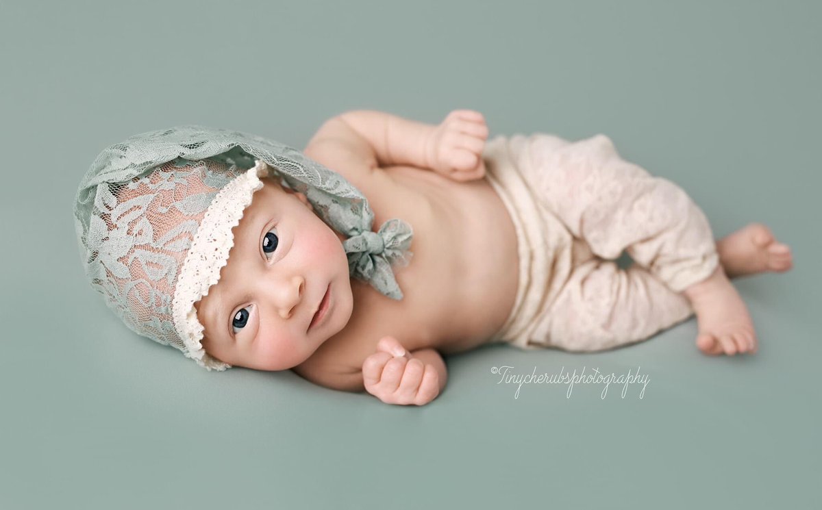 Cutieeee! 💕 gorgeous Matilda #newbornphotography #newborn #lytham #blackpool #preston #babygirl #newbornsession
