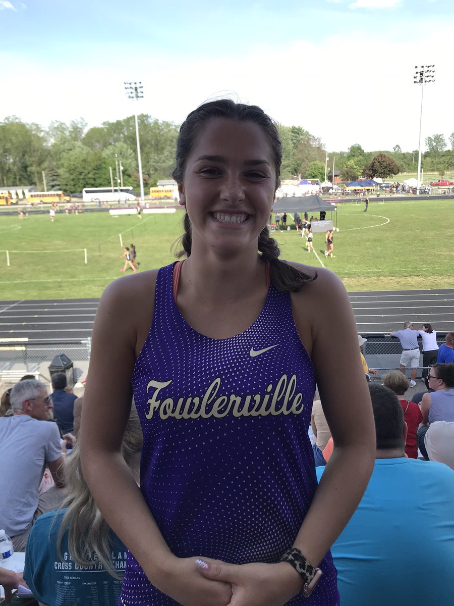 FowlervilleXC's tweet photo. #SheRunsFast! https://t.co/VpHeUO4bgF