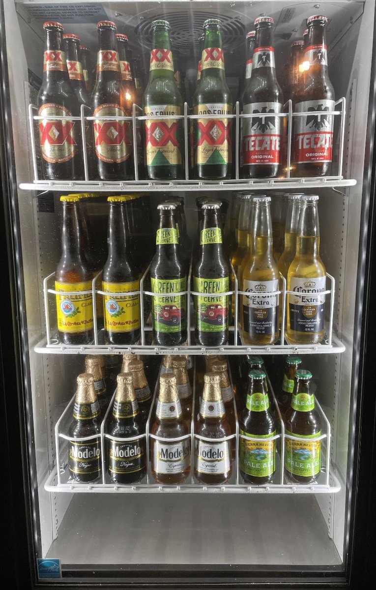 greenchilert66's tweet photo. Coldest beer in Yukon. Unwind for the weekend, or wind up. #eatlocal https://t.co/x7l9T43SYg