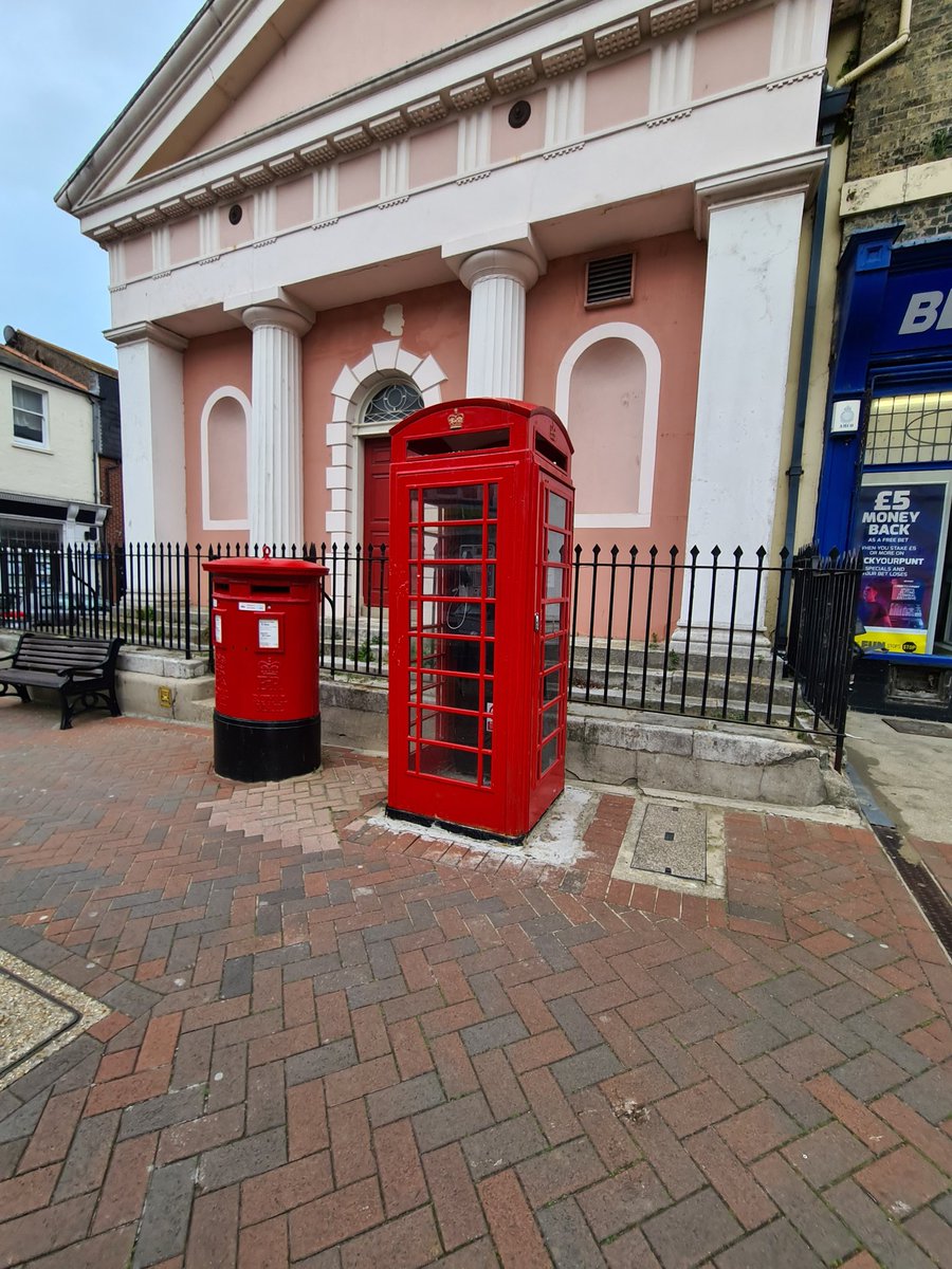 St.Thomas Street, Weymouth #redtelephonebox #redphonebox #k6telephonebox #weymouth #dorset