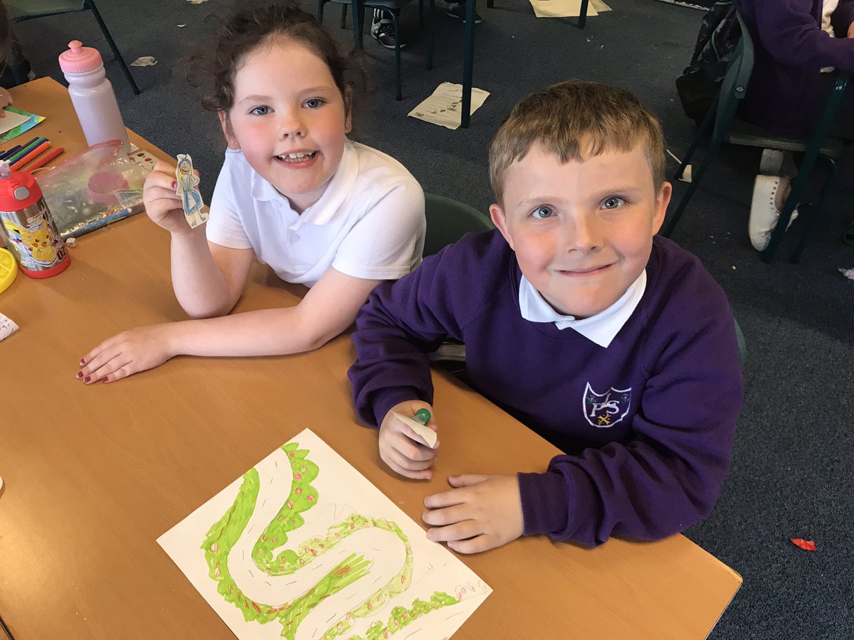 P3langlees's tweet photo. This week we have been investigating magnets and designed our own moving mazes and characters! https://t.co/2IMAkZkwpg