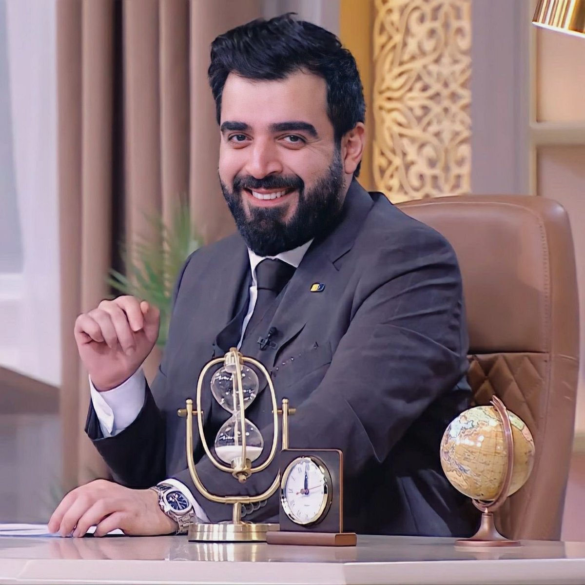 #شكرا_احمد_البشير سنفتقدك💔
#شكرا_البشير_شو ستبقى في قلوبنا و تفكيرنا❤️