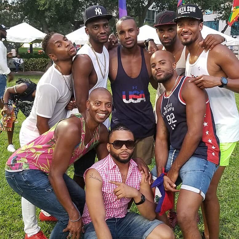 gaytravel4u's tweet photo. Fort Lauderdale Pride have confirmed their dates for November! Check out the events, parade details and more.
✅ https://t.co/1fUIg6zZmr
#gayfortlauderdale #gayfl #fortlauderdale #flpride #gayflorida #fortlauderdalepride https://t.co/jtVgXrSk6Q