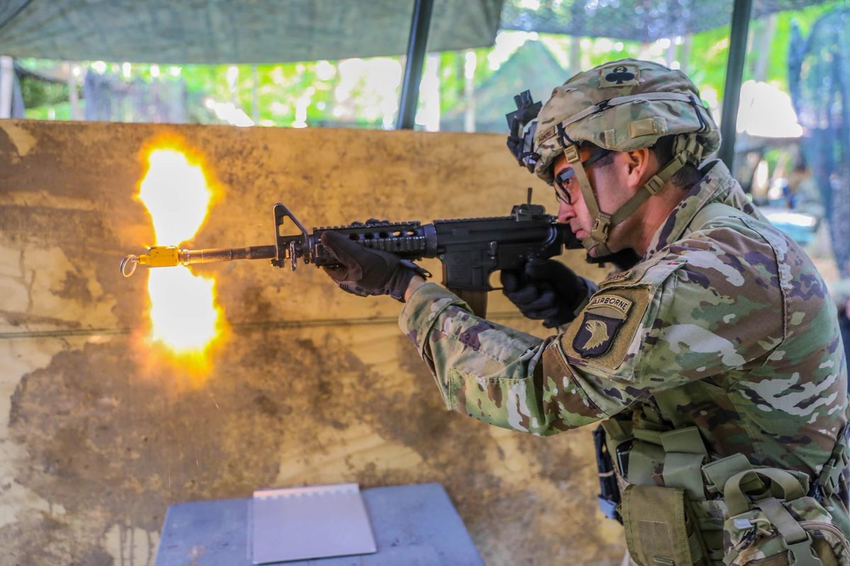 101Bastogne's tweet photo. The road to earning the Expert Infantryman and Expert Soldier Badge is underway! We are training and mastering the fundamentals to earn the privilege of wearing these coveted badges. Our proficiency makes us the lethal guardians of our country! @USArmy @101stAASLTDIV @FORSCOM https://t.co/w5JwA2Vcmf