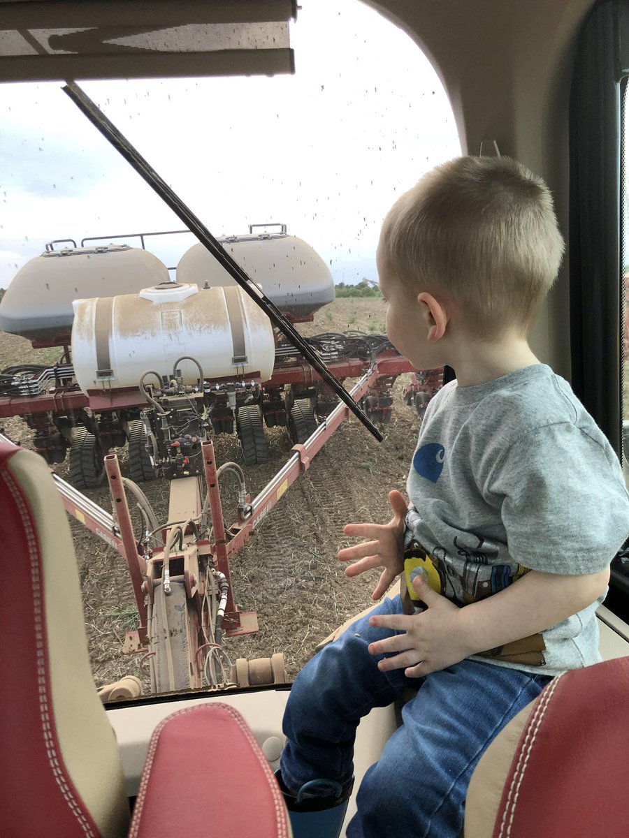 OhioStatePA's tweet photo. Ryan, future @OhioStateFABE student, is on the edge of his seat waiting to see the #eFields21 results this winter! Are you? #plant21 https://t.co/W3U6278Pc6