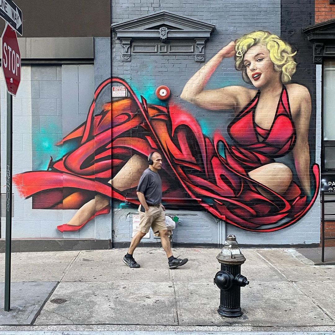 MARILYN ✨ Finished mural! 
📍151 E Houston St &amp; Eldridge St, NYC.
zimer.com 
#graffiti #NewYork #Dogs #artistsontwitter