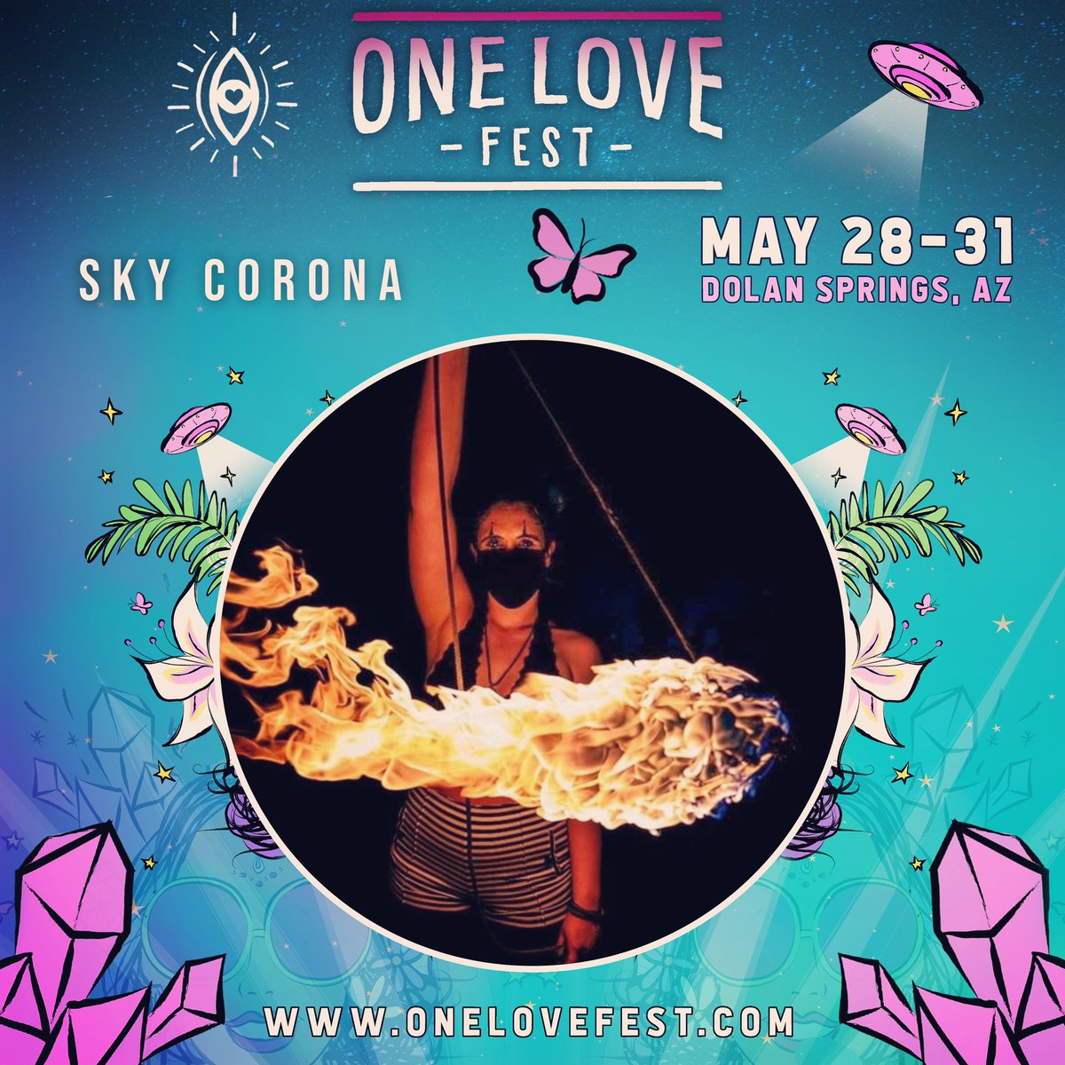 SkyyCorona's tweet image. Happy #flowartsfriday 

1 week till @OneLoveFestNow ☝🏼❤️