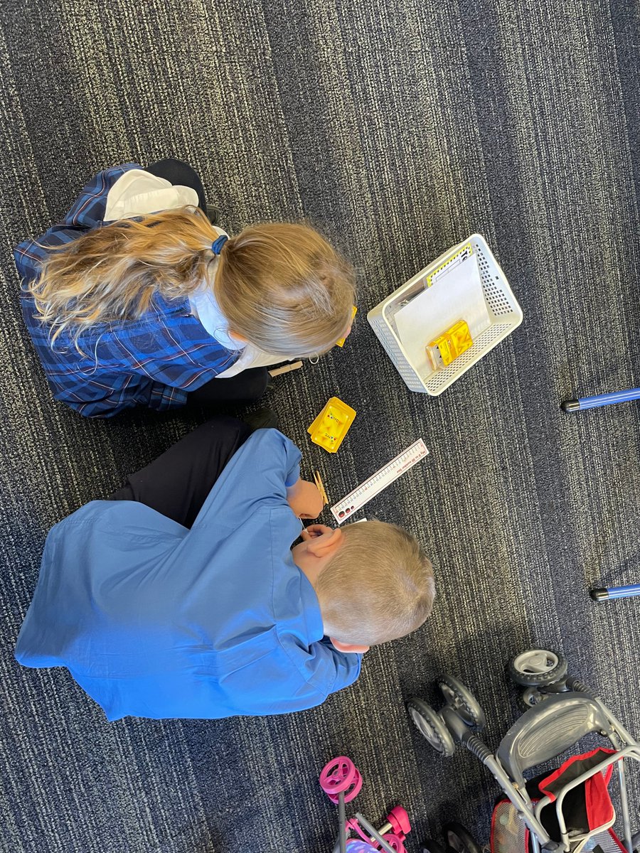 _MissEccleston's tweet photo. This week, ES1 students are loving their mathematics warm up! Their focus has been on whole numbers, multiplication and division, so this warm up has been able to kick start their mathematical thinking, and practise foundational skills needed when working with numbers #acuedu_p https://t.co/OBHkoraxDv
