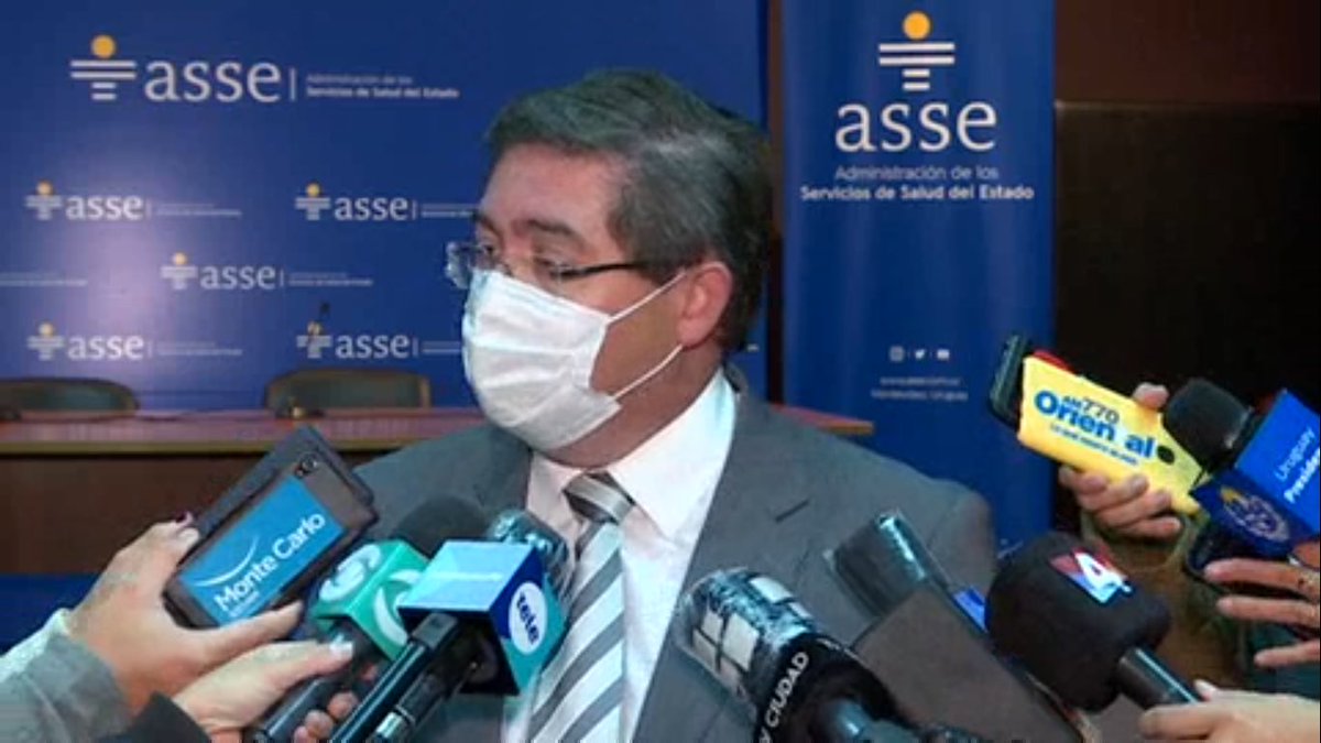 josemacaraballo's tweet photo. Hoy, #ASSE y el #CUDIM firmaron un convenio por un resonador magnético que ya fue instalado en el Hospital Maciel con el que se estima realizar unos 8 mil estudios anuales, detalles ahora en @infocapitaluy.- https://t.co/5ZOnlWmnuV