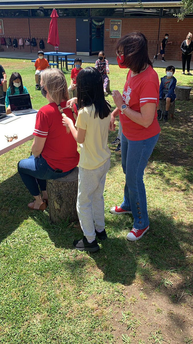 Evelyn Lim tweet media