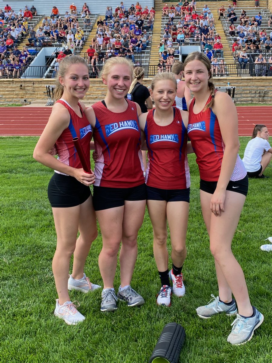 Hiawatha Track and Field tweet media