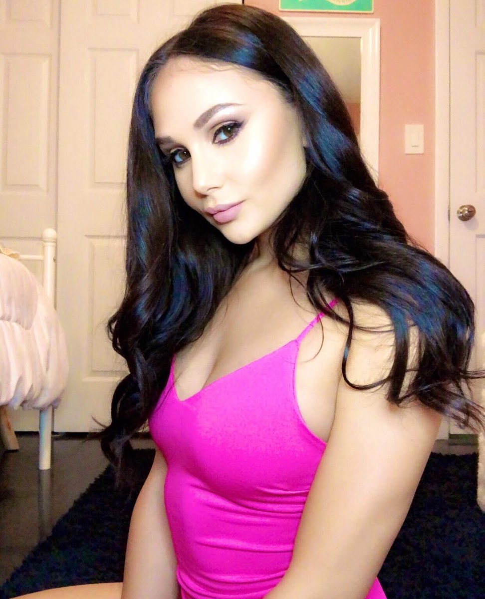 Ariana Marshall tweet media