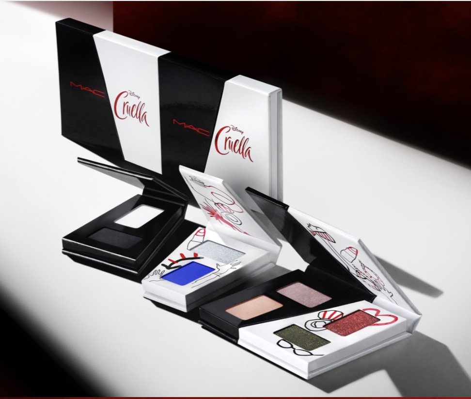 Serving ALL the #MACCRUELLA glam for y'all! Pre-order now on <a href="/MACcosmetics/">M•A•C Cosmetics</a> dot com! All #makeup #MACCosmetics Custom collar by <a href="/LieckMinded/">LieckMinded</a>