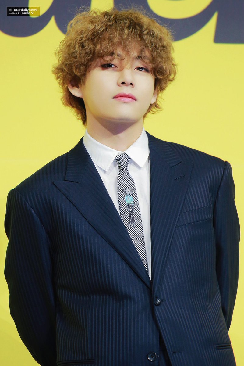 taepix95's tweet photo. 💛
#taehyung #뷔 #태형 #방탄소년단 #BTS  #BTS_Butter https://t.co/xeaBL3aGwf