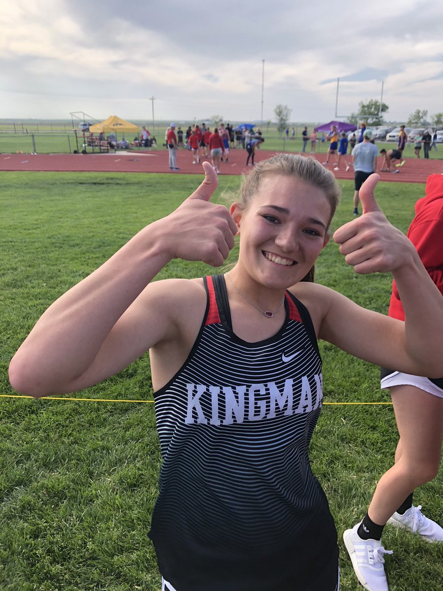 Regional champ headed to state in the 400 with a PR and a time of 62.14 Kayla Belt!!