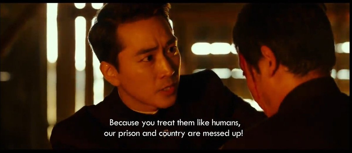 Fifi1700's tweet photo. #SongSeungheon as a villian😍❤️SUCH A HOT CONCEPT🔥😍Whatever he does he aces it❤️😍DO A NEGATIVE ROLE AGAIN PLS😭❤️A corrupt prison director from rise to the downfall portrayed so well👍🏼 #ManOfWill https://t.co/lfY24IW9Cs