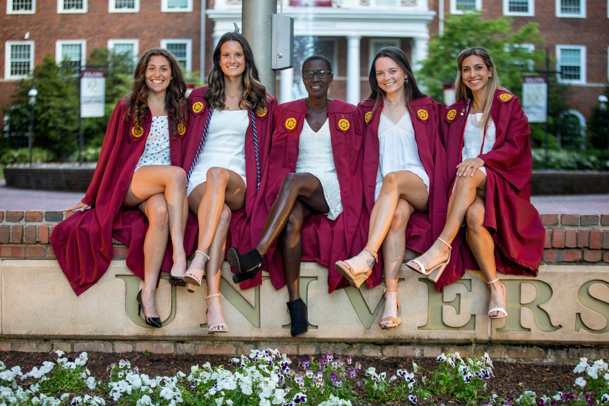 ElonXCTF's tweet photo. Celebrating our amazing and newest #ElonGrads! 🎓
#EUXCTF https://t.co/6xuxPwknd0