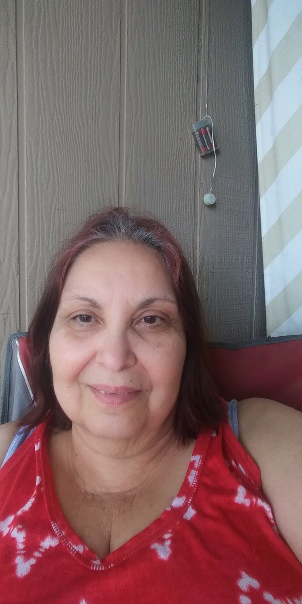 venado246verde's tweet photo. @tlcprincess As I continue to live, I continue to work for my self confidence. I only hope it's not a reason to hate. 💛 https://t.co/62CTZ5Cfif