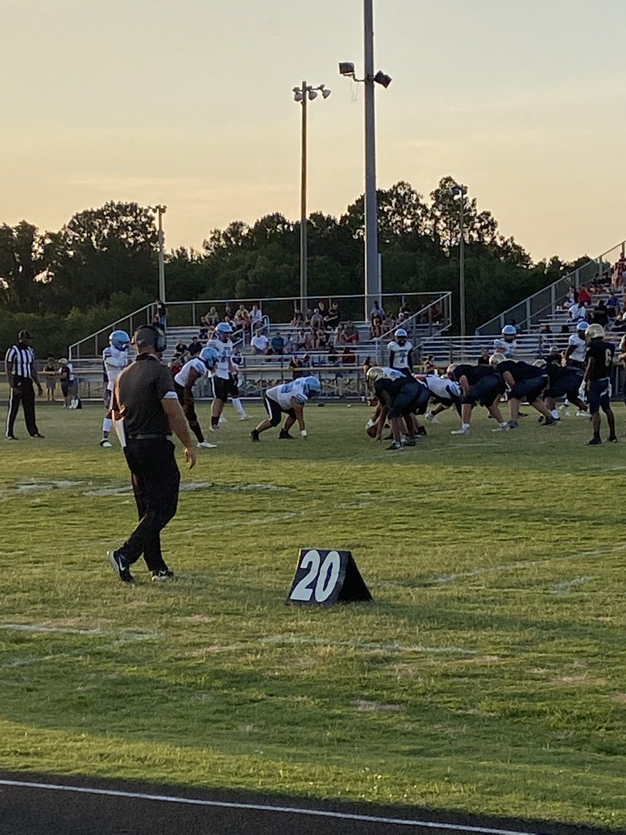 KrystiJohns's tweet image. Beautiful night for some Spring Football

@coast_fb #techway