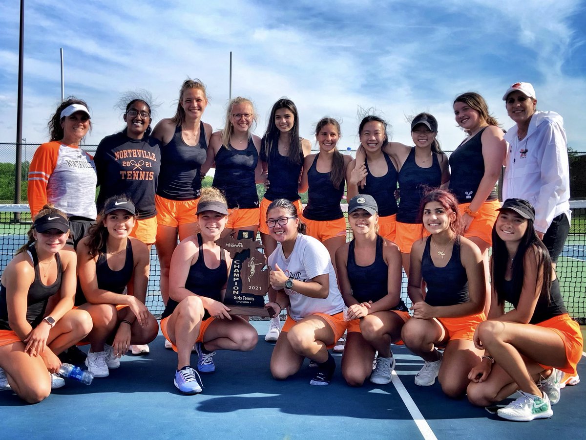 🎉🔥🎾Co-Regional Champs! #mustangpride #oneteamonegang #wearenorthville #tennis #regionals