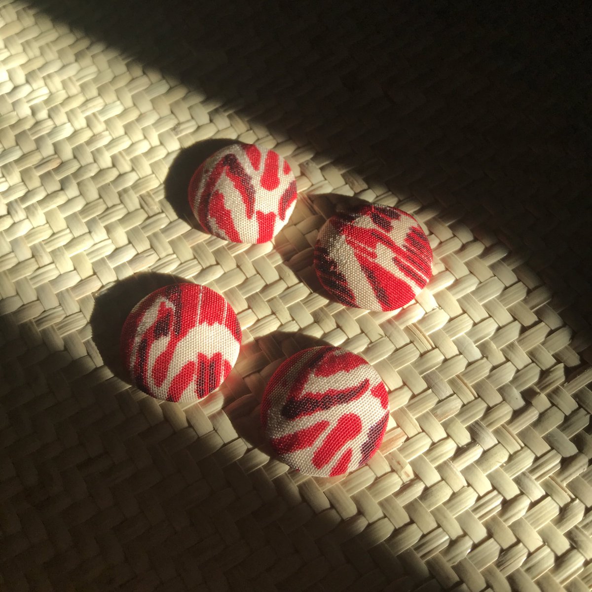 SloppyCrafts's tweet photo. ✨PENGERINDU STUD EARRINGS✨
RM20 for set of 2

Available for purchase at https://t.co/FI5gywuIC4 💛 https://t.co/9DBLkGeDZH