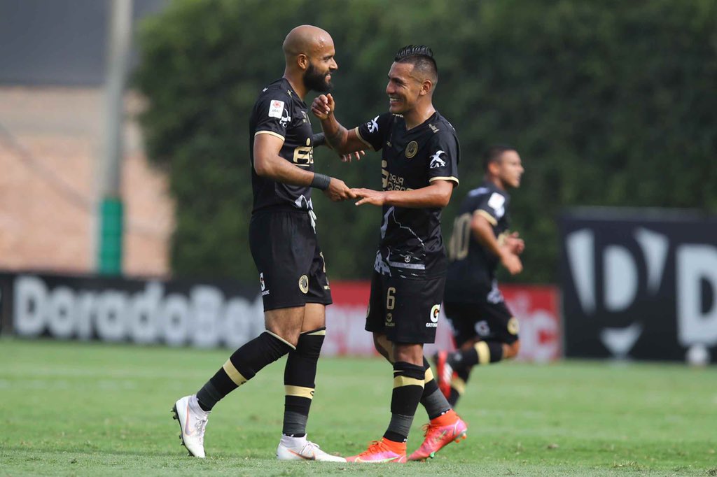 7Llaya's tweet photo. La liga 1 tuvo dos partidos hoy por la última fecha de la fase 1. Liga1 Betsson

#CuscoFc 3-1 #Binacional
#AlianzaLima  2-0 #AlianzaUniversidad https://t.co/nHaARhvexI