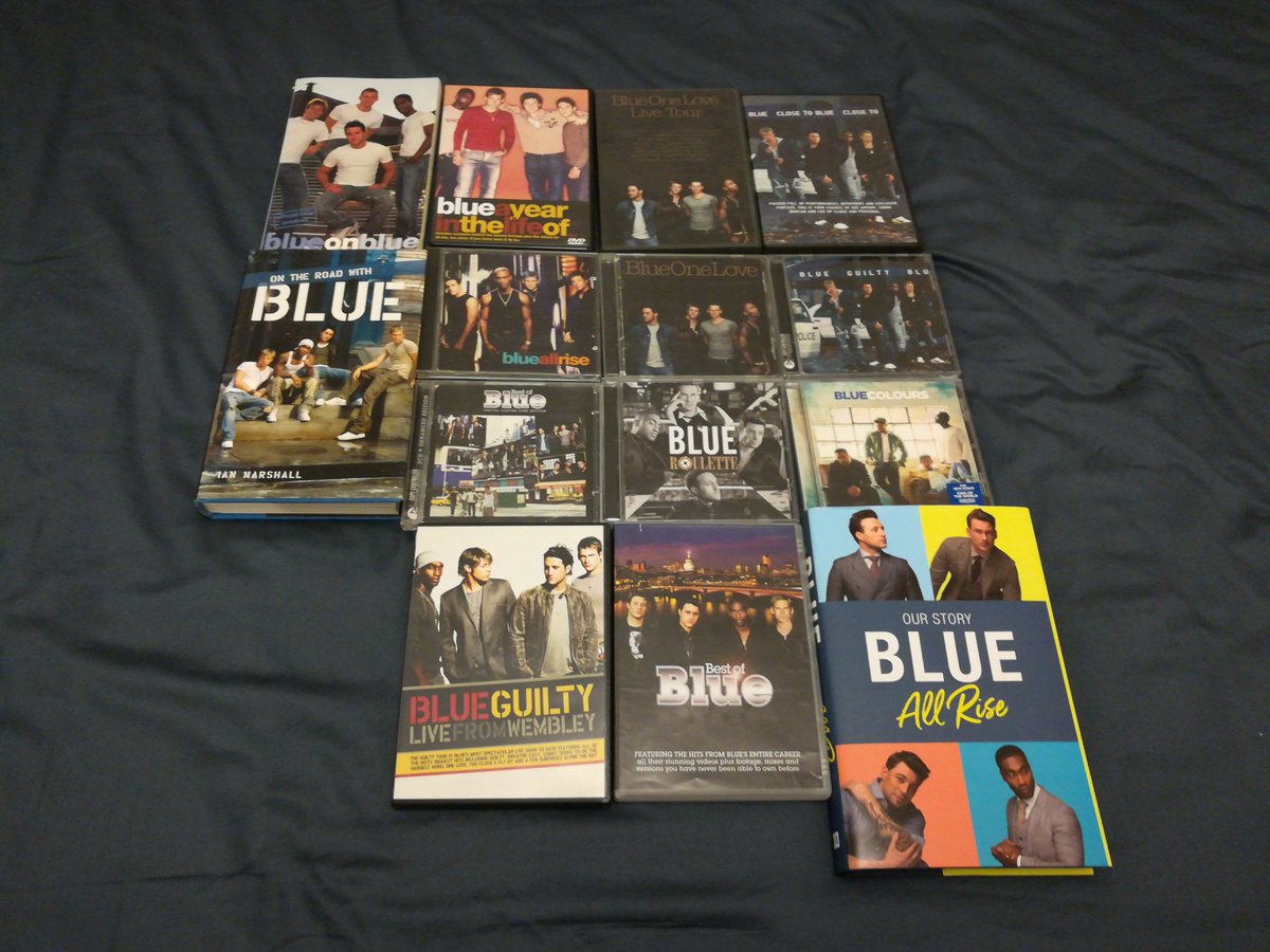 rnb_001's tweet photo. What a beautiful photo! I've also been an @officialblue fan for the past 20 year n here is mine. Happy 20th anniversary to "All Rise" 🥳 RT @Ile_Blue: #20yearsOfBlue mini riassunto di questi 20 anni ... 💙💙💙💙🎶🎶🎶🎶😍🥰 buonasera Bluefam 🙌🏻 https://t.co/KqMZX9uUdt https://t.co/GgeI2P37bX