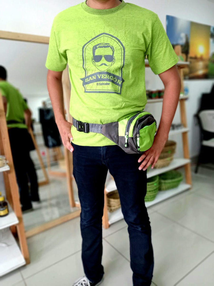 TiendaOVOP_SS's tweet photo. Porque los caballeros siempre deben lucir bien y a la moda 😎 tenemos accesorios y prendas de vestir para toda ocasión. 

🔹#Cangureras imperméables en diferentes colores. 
🔹 #Camisas al estilo salvadoreño. 
🔹 #Landyard personalizados. 

👉🏽Llamanos y has tus pedidos: 2522-0001 https://t.co/4LCnXxEk95