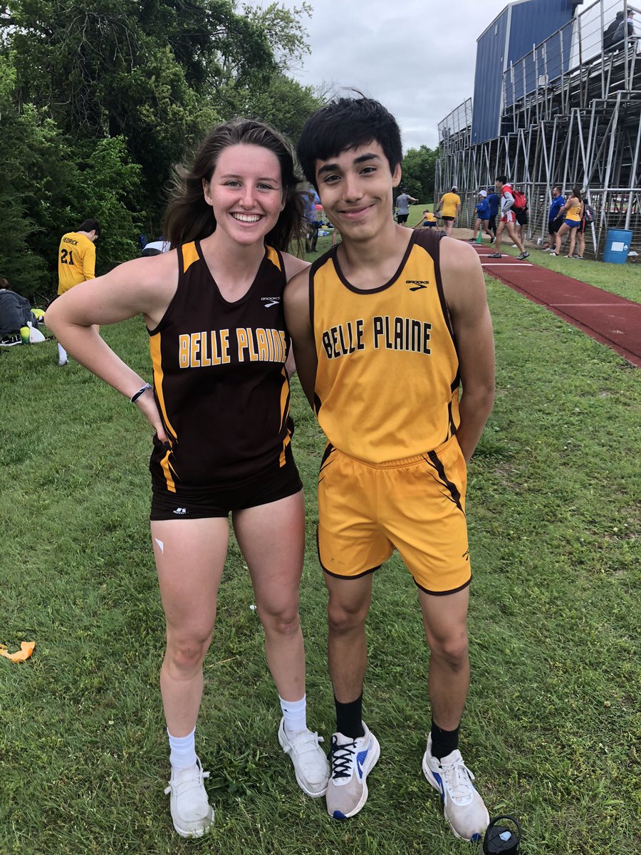 BP_Dragon_FB's tweet photo. These two dragons are headed to state track! https://t.co/wOIbdyq43Q