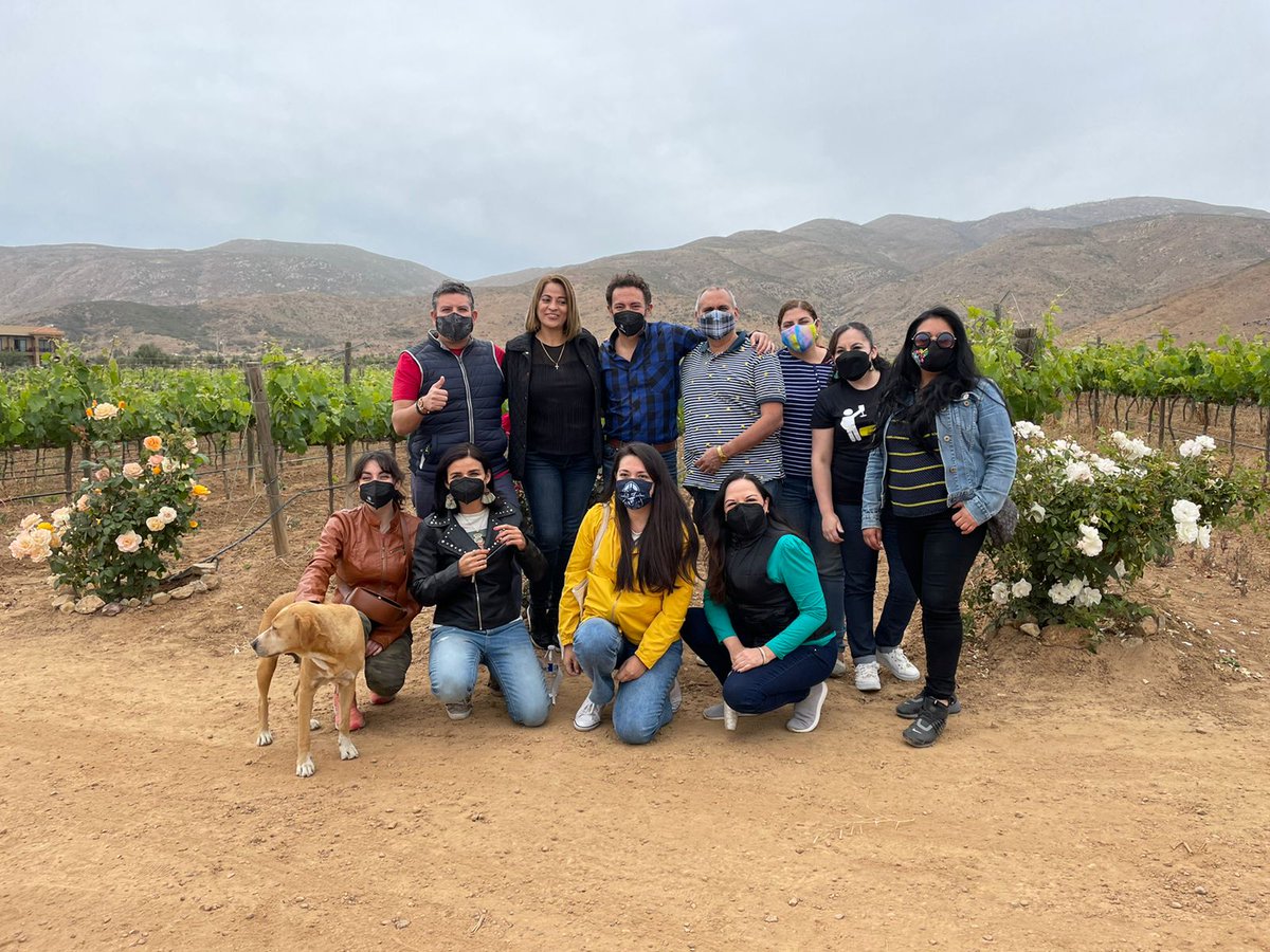 👏 Gracias a nuestros anfitriones del viaje de Familiarización a #ValleDeGuadalupe por su hospitalidad; <a href="/Karismahotels/">Karisma Hotels & Resorts</a> <a href="/VinosElCielo/">Vinos El Cielo</a> <a href="/miandmDMC/">MI&M DMC</a>

Agradecemos también a los #MeetingPlanners y #TravelManager participantes por aportar su tiempo!!

#FAMiliarízate #MICE #EventProfs