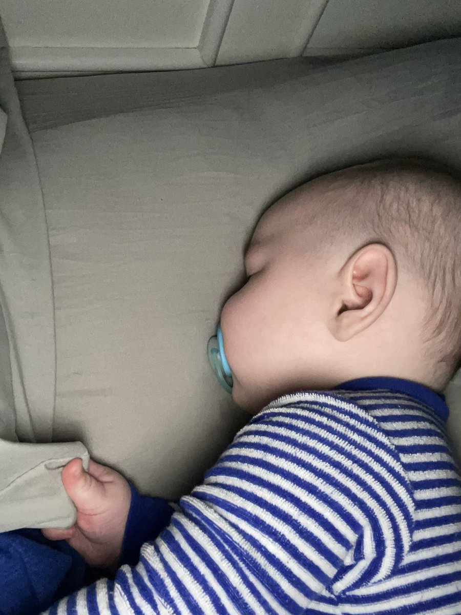 boweezy86's tweet photo. TGIF. Snuggling this sweet, sweet boy all weekend #DanielChristopher π https://t.co/1Ax1WnkDpX