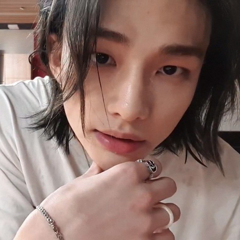 caIIousm's tweet image. hiika. 20. he/they. xiao &amp;amp; childe main on eu. temp fc maybe &amp;lt;3 #kpoprp #krp