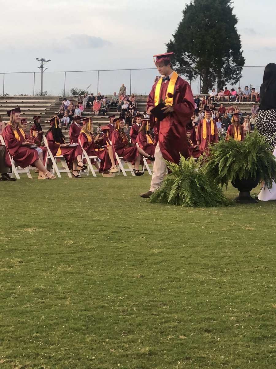 PaigeDannelley's tweet photo. Great night celebrating the best things we make....our students.  Smart, well-rounded, &amp; talented, these kids are gifts to this world.  We’re so proud of them! https://t.co/yVkcadxk1p