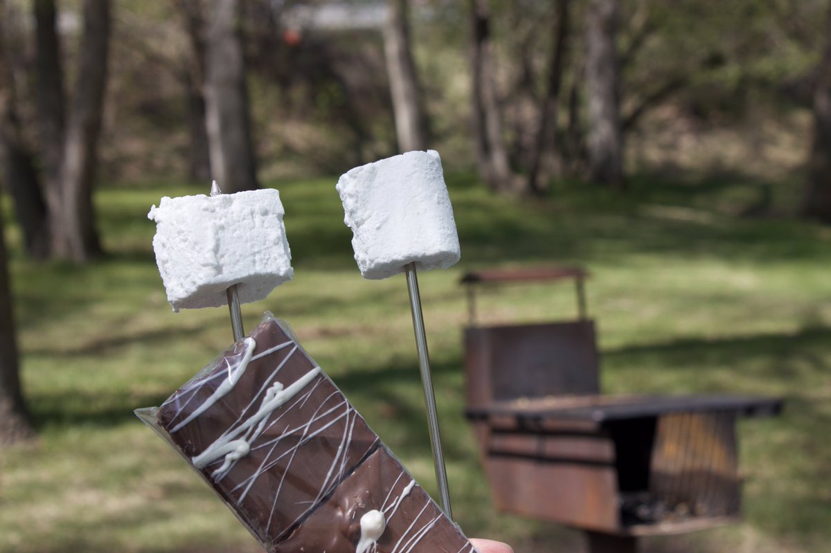 New Happy Camper kits available tomorrow! S’more hot chocolate bomb, chocolate covered graham crackers and homemade marshmallows!