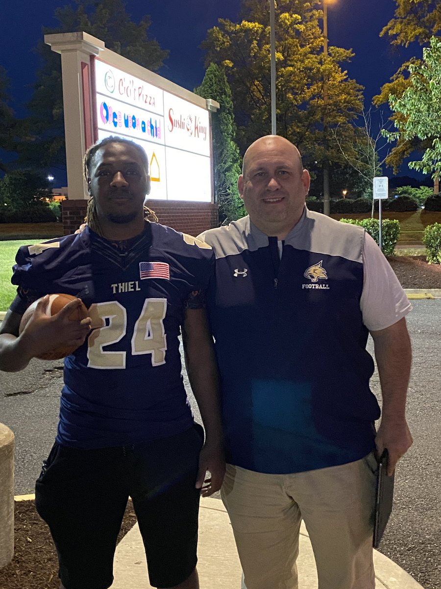 Donovan Lindsey jr tweet media