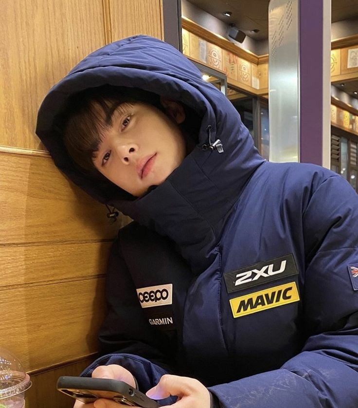 dongmins_smile's tweet photo. I see you https://t.co/upftHwPQiE
