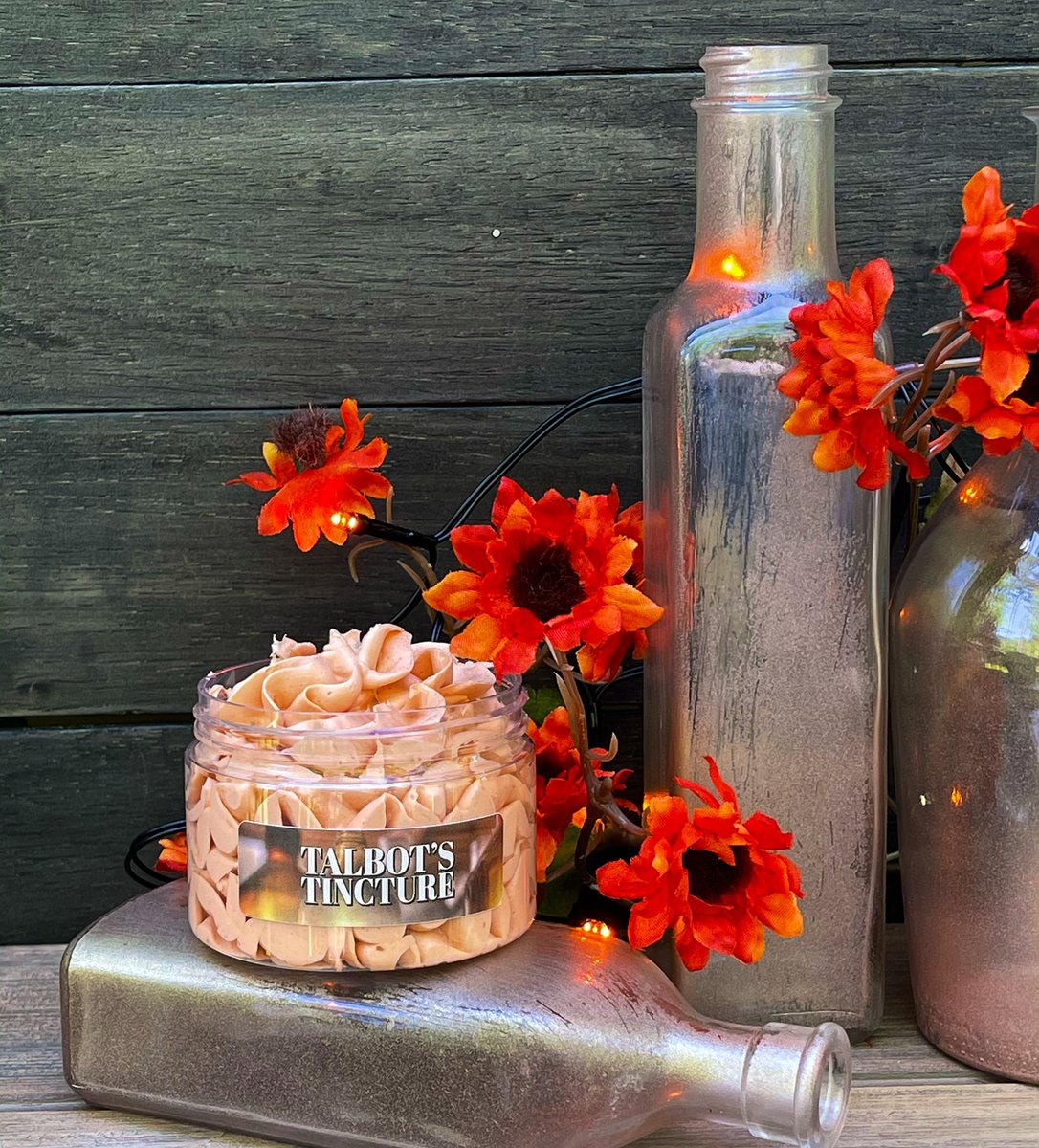 SouthernGrim's tweet image. THE BLIGHT is finally here! ⠀
⠀
Scent: Blighted Fig Leaves 🍃 Contrary to it’s orange color, this soap is crisp with green florals, hints of jasmine, and of course fig!
#dbdblight #deadbydaylightblight #dbdkiller #DeadbyDaylightkillers #dbdcommunity #whippedsoap