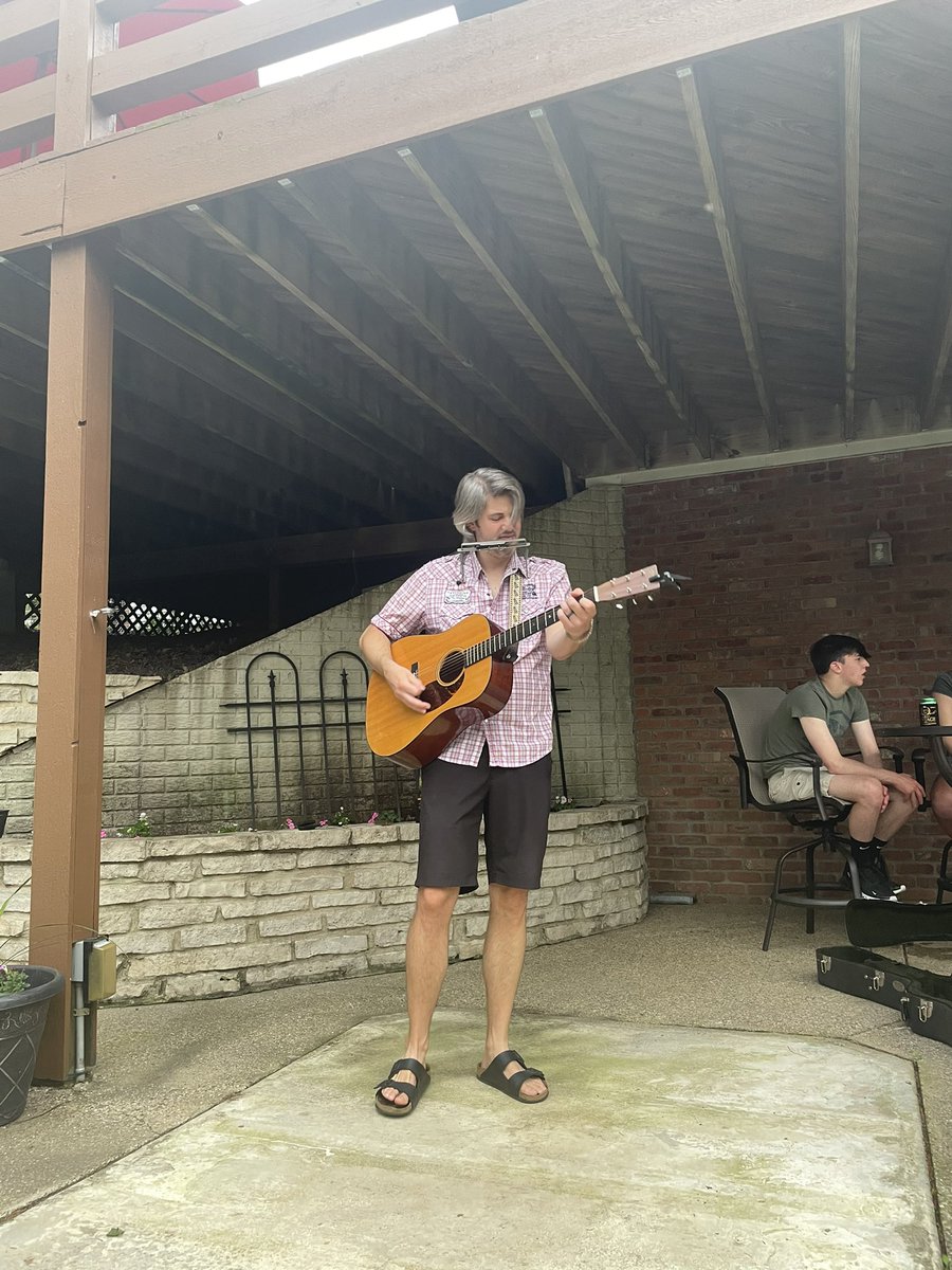traumabc's tweet photo. @danhubbardmusic Literally Heaven in my back yard.  Thank you so much Dan! https://t.co/8P0ITsuHAX