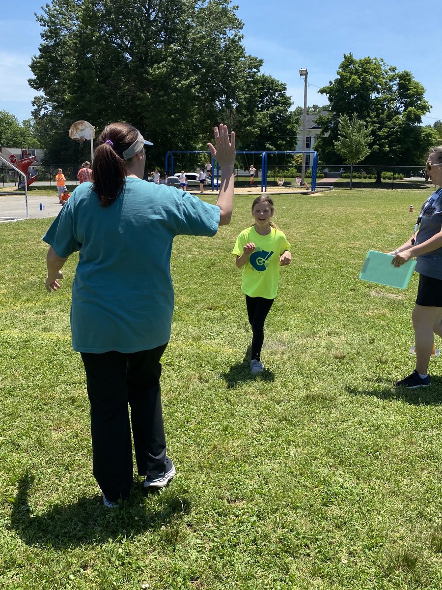 courtneyspecial's tweet image. Boy did we ever have a fun field day this afternoon! Special thanks to ⁦@BranchWhitlock⁩ , Coach Campbell, and Coach Sparkles for orchestrating such a fun opportunity for our students at EES! ⁦@EESPrincipal⁩ #specialeclass