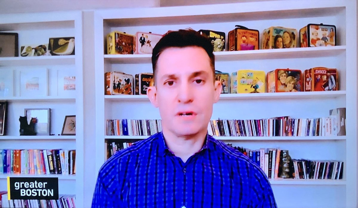 Lunch boxes are art. Good depth. I’d kill for a Space 1999. 9/10 @chris_muther