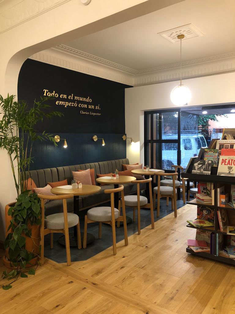 clarice_mx's tweet image. ¡Vengan a conocernos!
Excelente selección de libros, excelente café y delicioso menú. Estamos en Michoacán 18 B, #condesa, #CDMX.