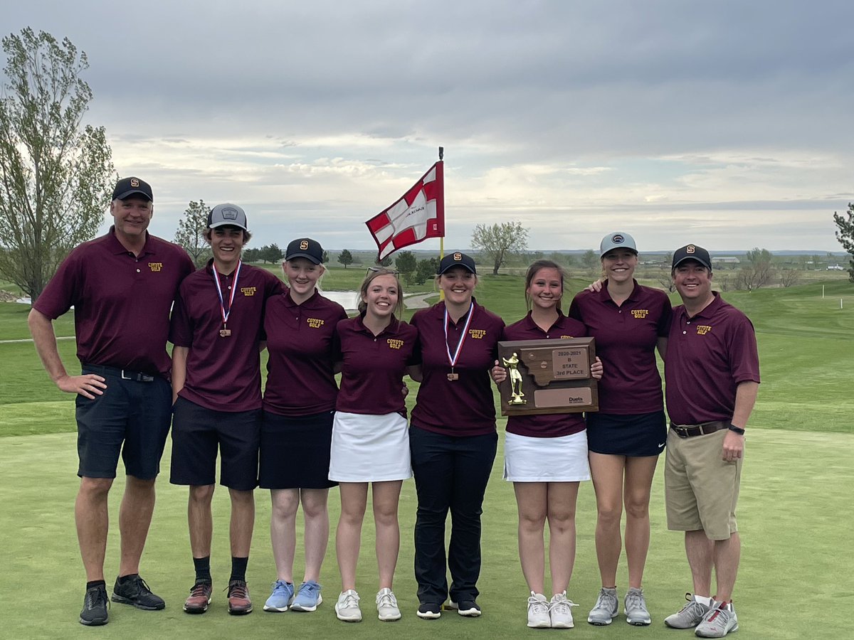 TClark_LG's tweet photo. Coyote Golf finished off another great season at the State Tournament hosted by Eaglerock in Billings! We sure are proud of all of our golfers. @twreynolds_tom https://t.co/bKGx4qhsRt