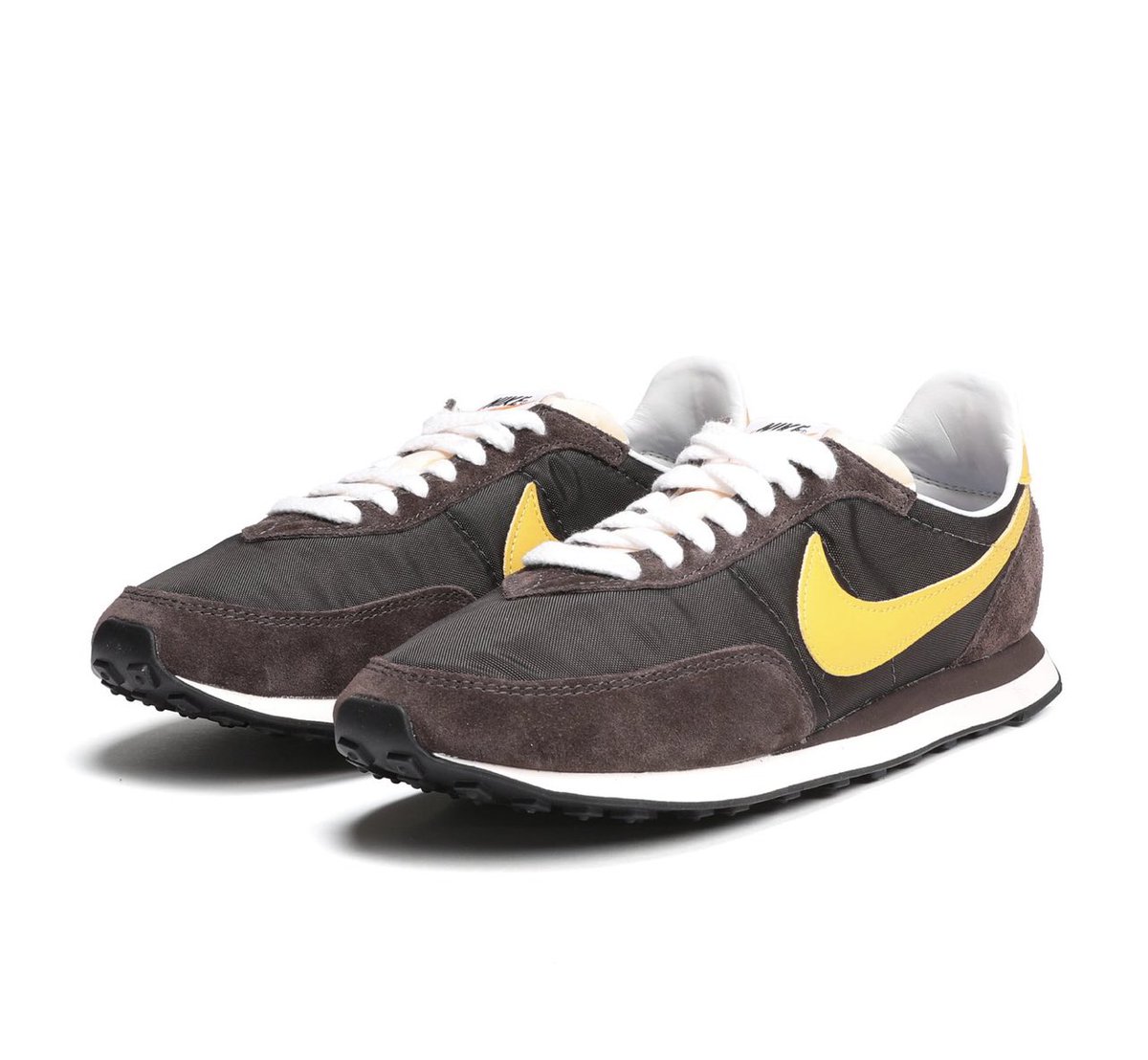 SNKR_TWITR tweet media