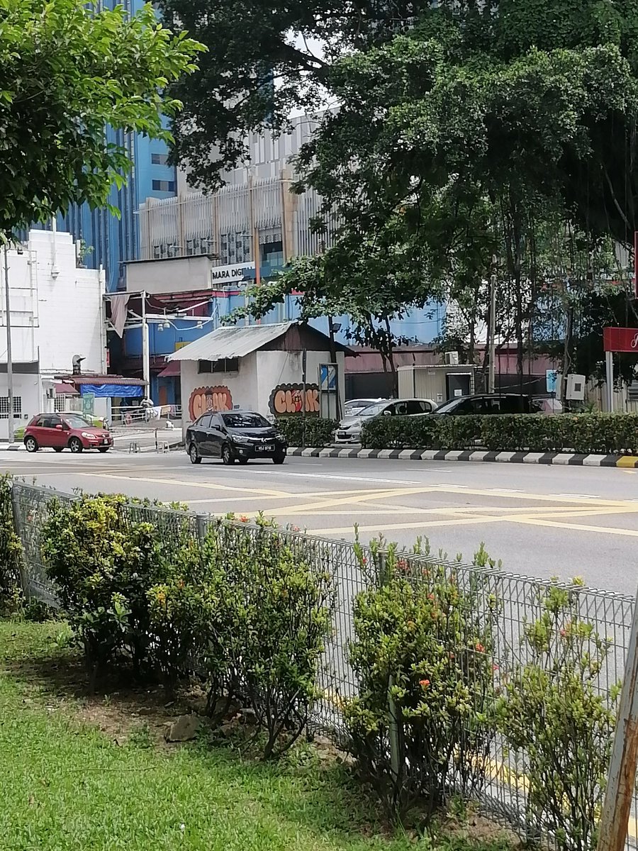 Uzivatel Parti Muda Na Twitteru Sudah Melebihi 2 Jam Tetapi Syedsaddiq Masih Belum Muncul Keluar Dari Balai Polis Dang Wangi Antara Banyak Perkara Yang Kita Boleh Lihat Di Jalan Dang Wangi Ialah