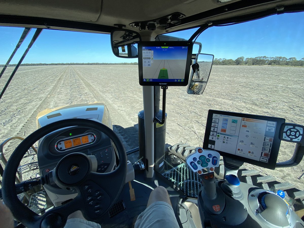 Had to work a Saturday for the first time in a while to try and stay on top of all the jobs. Today I installed Agleader’s new Z2 steering controller with InCommand 1200 and GPS 7500 on this MT 743. They are a nice machine to work on and operate.