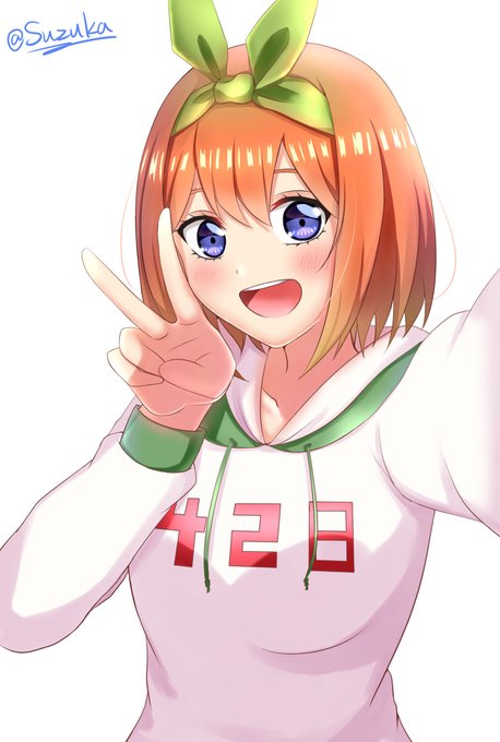 Suzuka/スズか@絵仕事募集中さんがTwitterに投稿した中野四葉(五等分の花嫁)のイラスト。