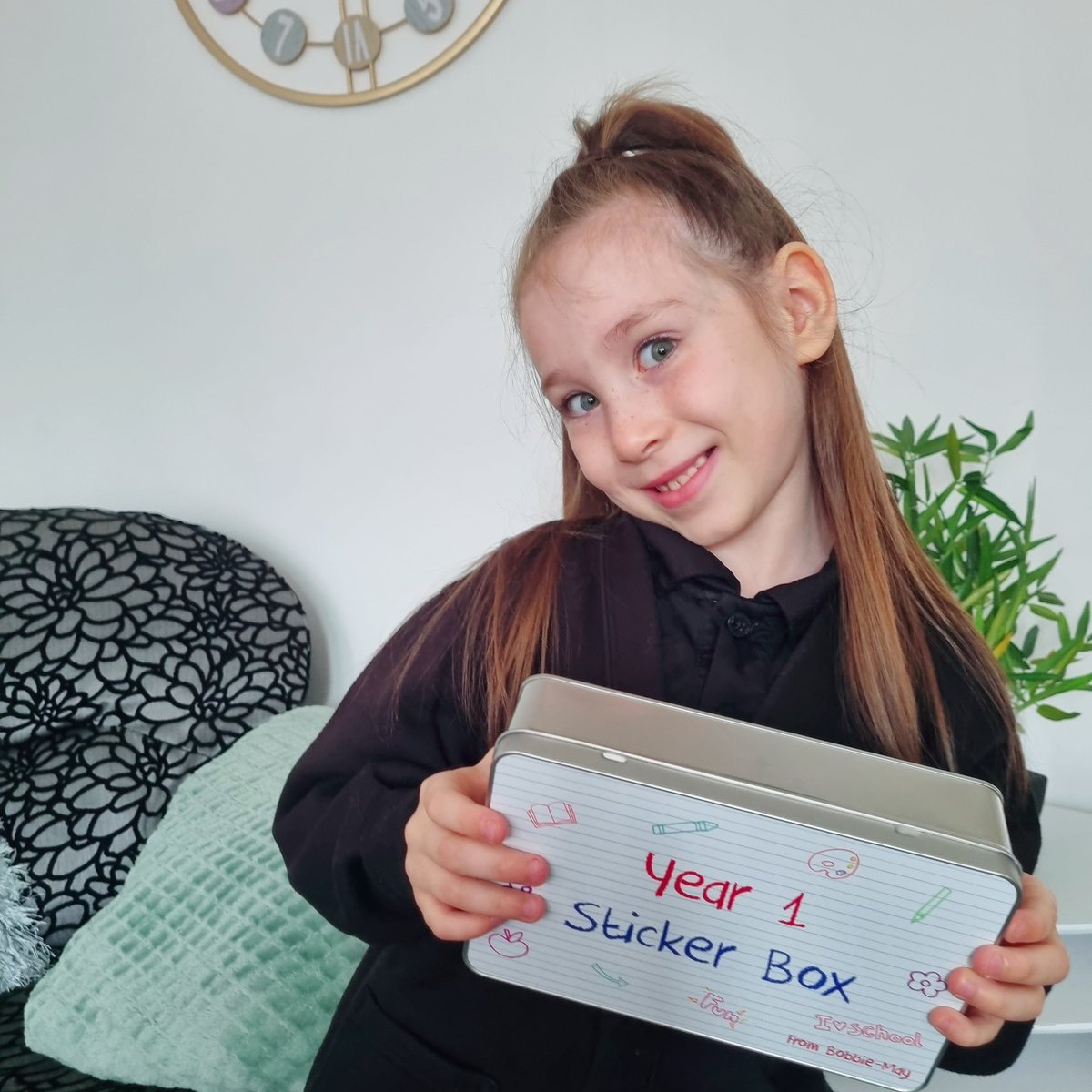 Bobbie-May's little gift to year 1 🥰 A special tin for special stickers 🌟 <a href="/MissMayhewKBA/">Claire Mayhew</a>