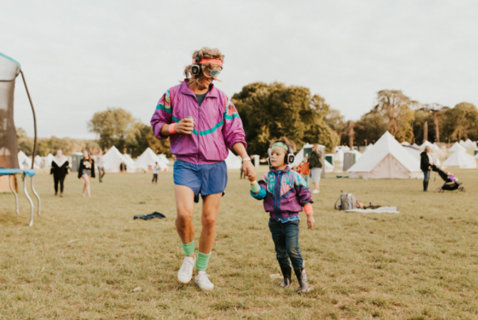 Fancy winning the easiest 4 days of your parenting life this summer? 
Head to littleducklings.charityhive.co.uk and be in with the chance of winning a family glamping break - (that's real beds, people), at either Cloud Nine Dorset, Norfolk, or Cotswolds.