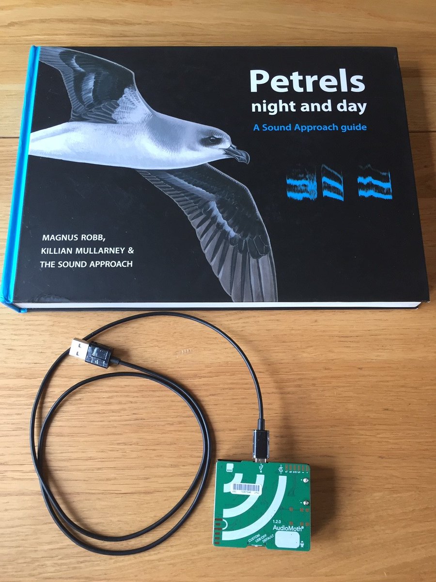 Excited that these little beauties arrived in the post! Looking forward to trialling #audiomoth for acoustic monitoring of inaccessible #stormpetrel. Just need to figure out the experimental design…🤔
But first, a bit of inspiration from the amazing #SoundApproach
#ornithology